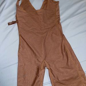 SKIMS!! New SKIMS Size Small